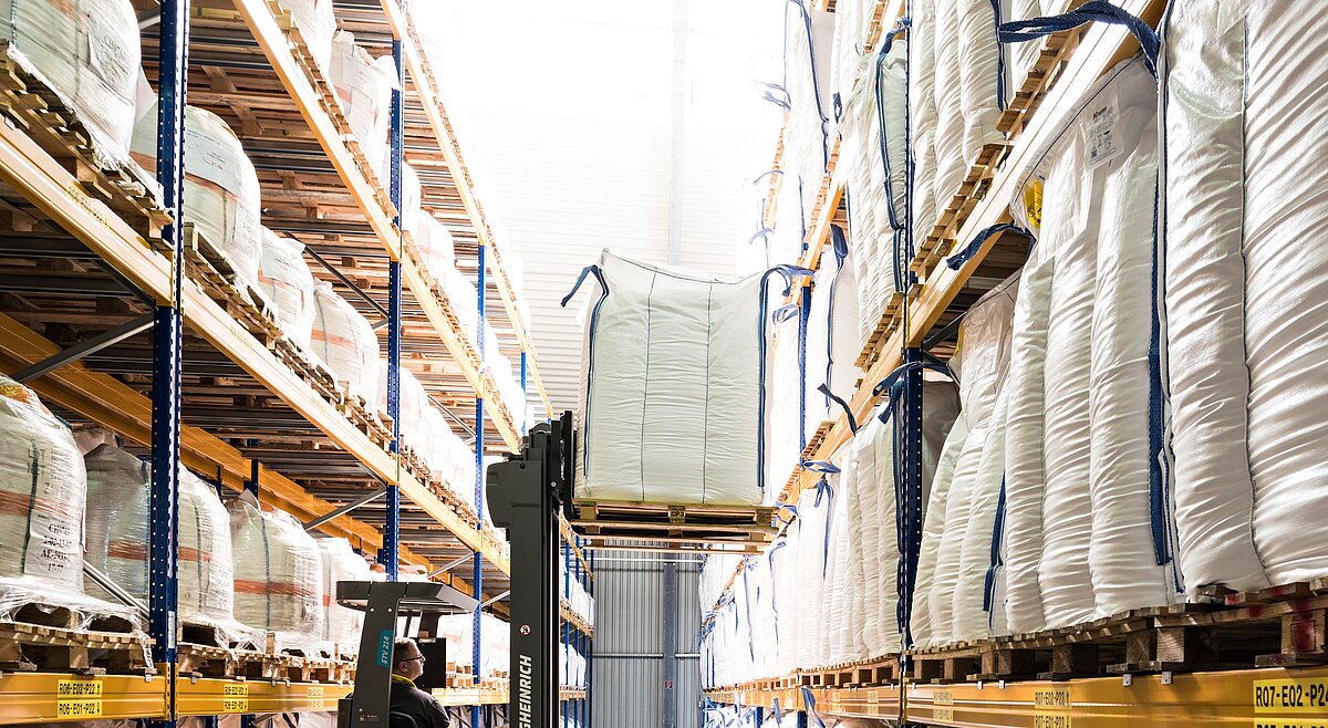 Logistics services in the chemical industry